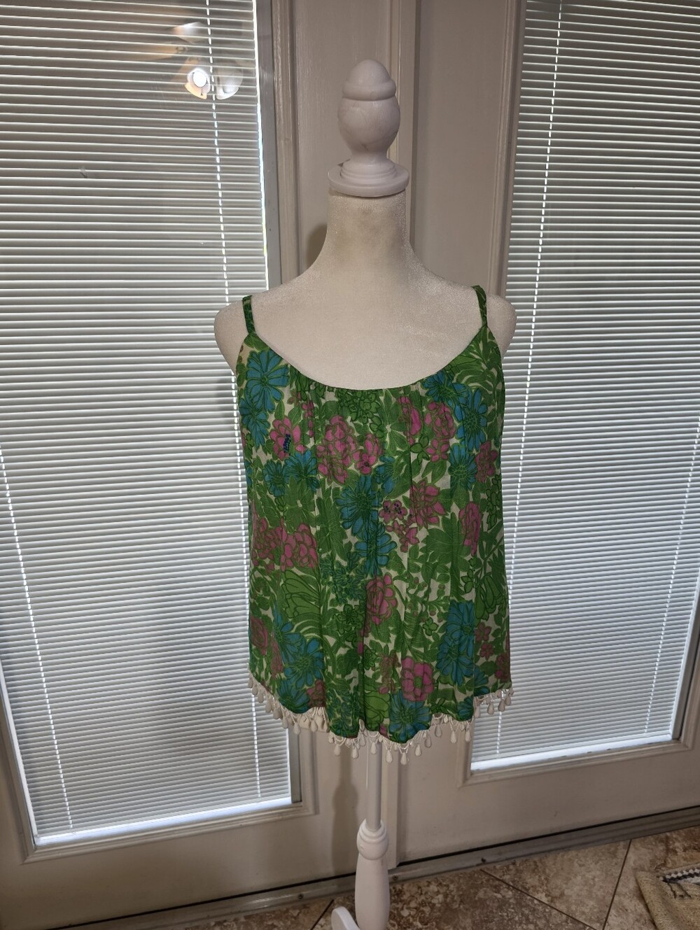 Milly of New York Floral Beaded Tassel-Hem Silk Camisole Top Green Pink Size 4